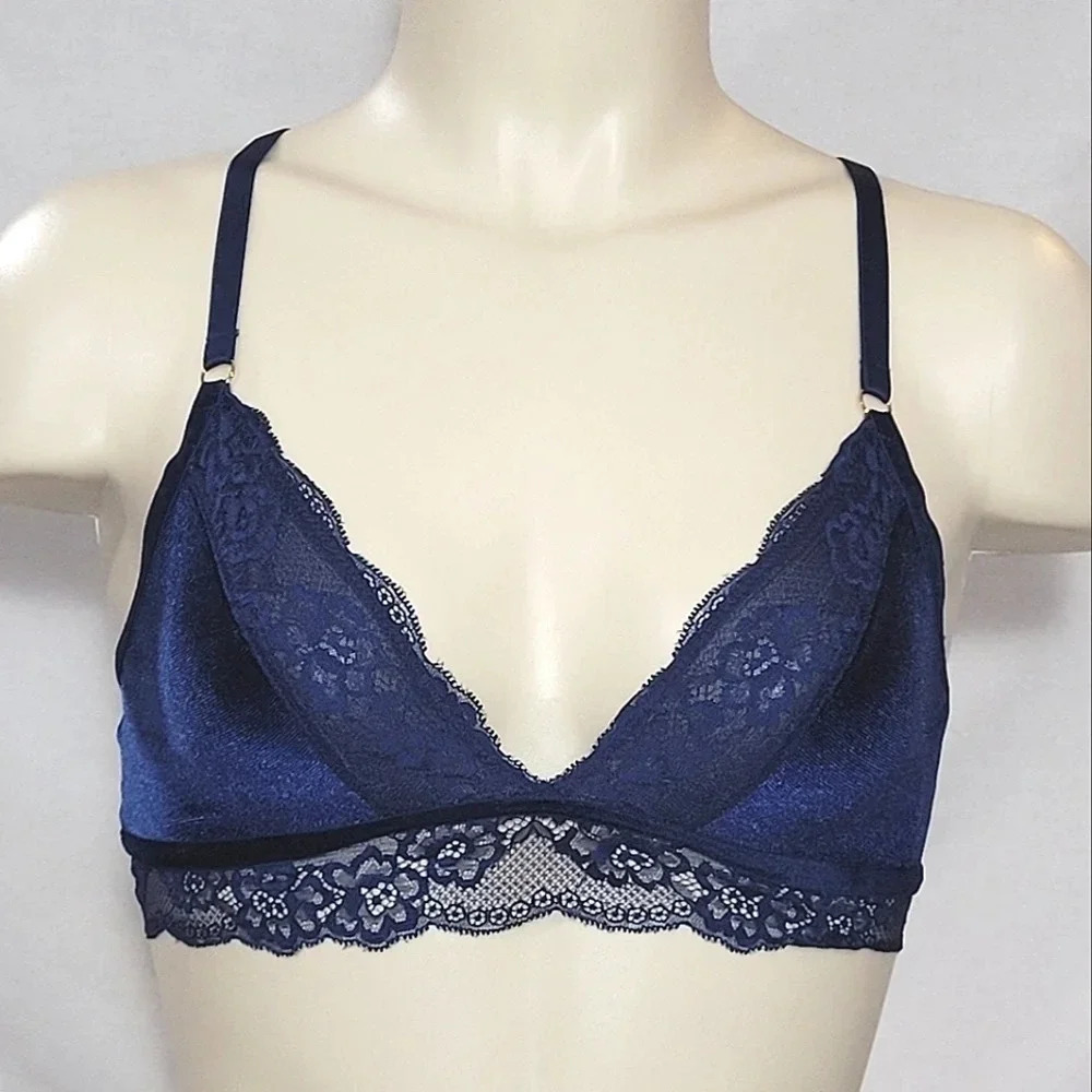 XS X-SMALL Gilligan Velvet and Lace Bralette Nighttime Blue NWT